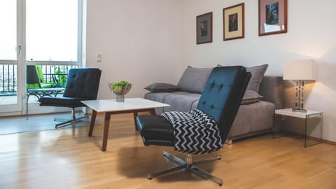 Traumhafte Ferienwohnung im Luisenhof Condo in Dresden