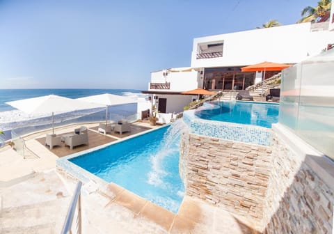 Balcony/Terrace, Pool view, Swimming pool