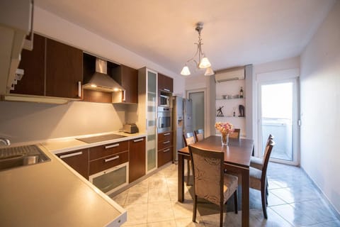 City&Sea view 2BR 4+2 Apartment in Zadar