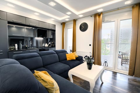 About Art Apartments - Sikorskiego Condo in Wroclaw