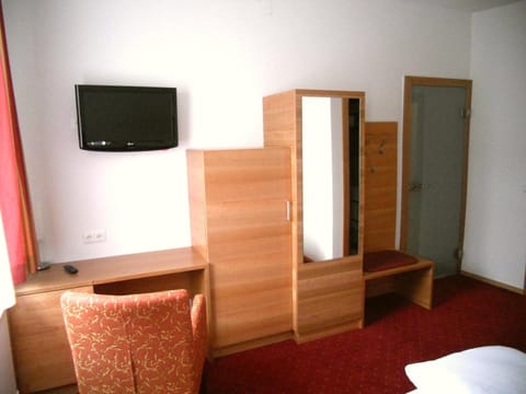 TV and multimedia, Seating area