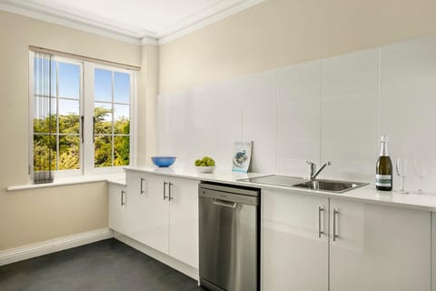 Quest Trinity House Apartment hotel in Hobart