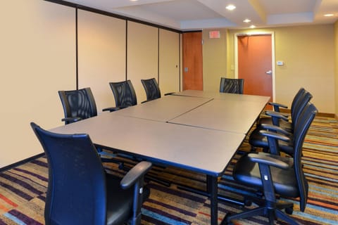 Meeting/conference room