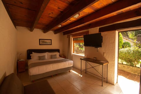 Loto Azul Hotel & Spa Hotel in Valle de Bravo