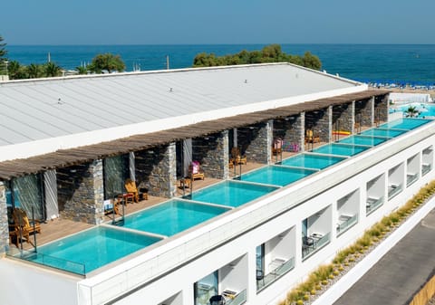 Sea view, Swimming pool