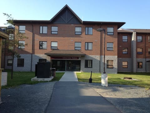 Residence & Conference Centre - Sudbury North Apartment hotel in Sudbury