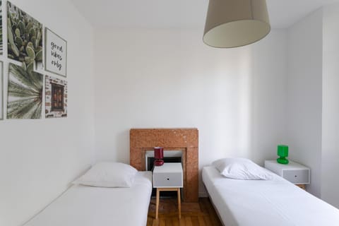 L'ECRIVAIN by Cocoonr Apartment in Rennes