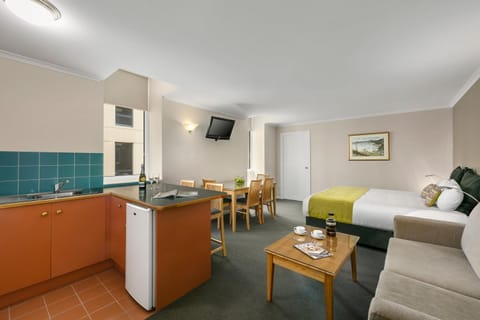 Quest Waterfront Apartahotel in Hobart