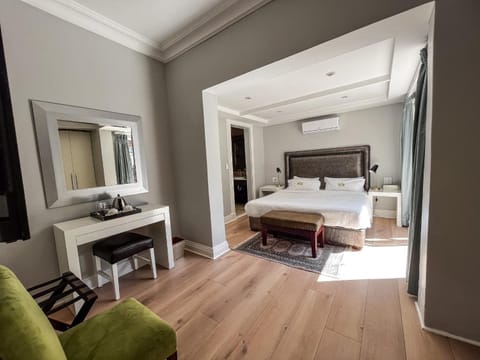 Vetho Villa Bed and Breakfast in Camps Bay