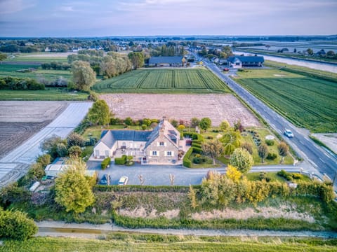 Property building, Bird's eye view, View (from property/room)