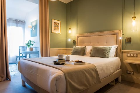 Balcony/Terrace, Bedroom, Garden view