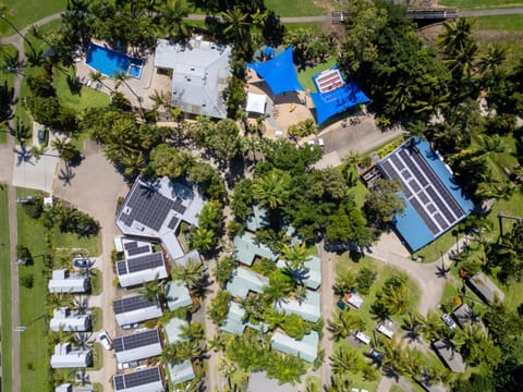 Tasman Holiday Parks - Airlie Beach Camping /
Complejo de autocaravanas in Whitsundays