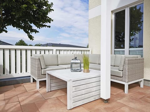 Balcony/Terrace, Garden view, Inner courtyard view