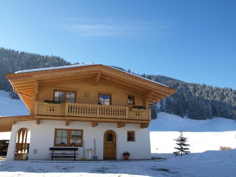 Property building, Day, Winter