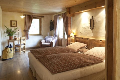 Chalet-Hôtel Les Fermes de Pierre & Anna Hotel in Le Grand-Bornand