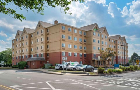 Extended Stay America Suites - Secaucus - New York City Area Hotel in Secaucus