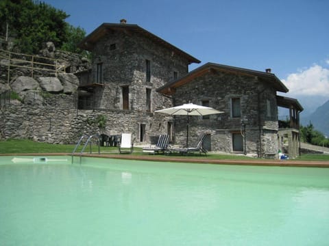Borgo Erbiola Farm Stay in Colico