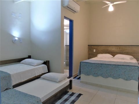 Bed, Photo of the whole room, Bedroom, air conditioner