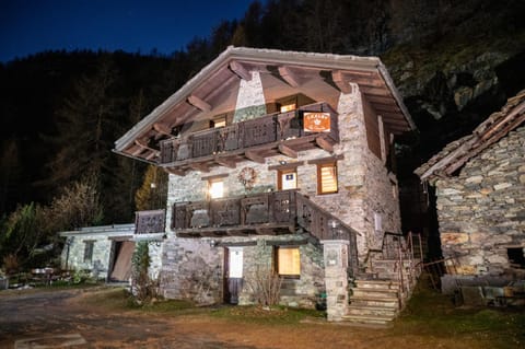 Chalet La Garde Apartment in Valtournenche