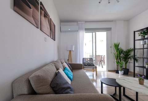 Beautiful 2 bed apartment in Paphos Cyprus Condominio in Yeroskipou