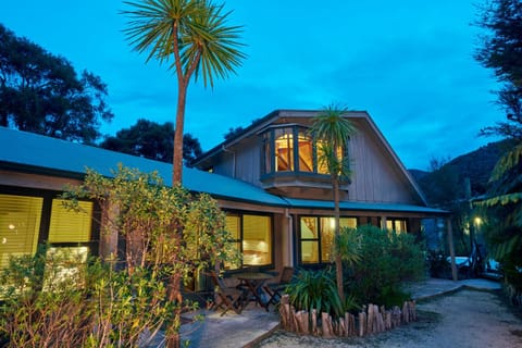 Awaroa Lodge Resort in New Zealand