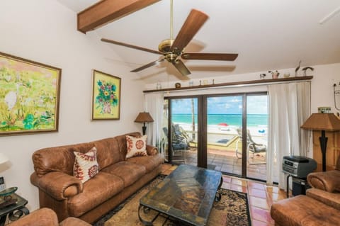 Living room, Seating area, Sea view