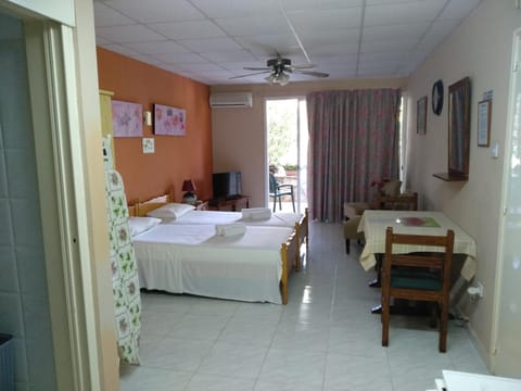 Rantzo Holiday Apartments Apartment hotel in Pissouri
