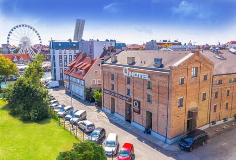 Property building, Bird's eye view