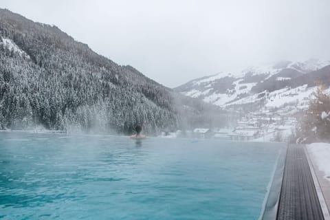 Winter, City view, Mountain view, Swimming pool