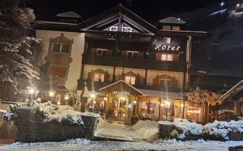 Villa Martha Vintage Hotel-B&B Hotel in Sëlva