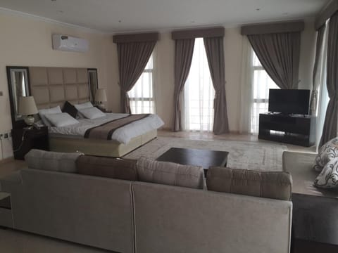 Alshaheen Suites Aparthotel in Jeddah