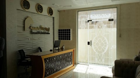 Iwan Alandalusia Al Ajaweed Apartahotel in Jeddah