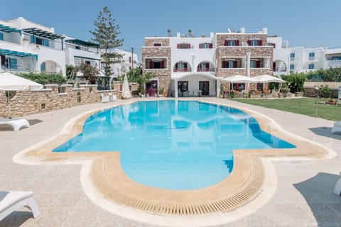 Ariadne Hotel Apartment hotel in Agios Prokopios