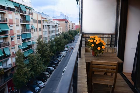 Piso en La Ciudad de Artes Appartamento in Valencia