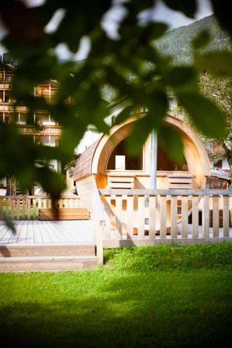 Garden, Sauna