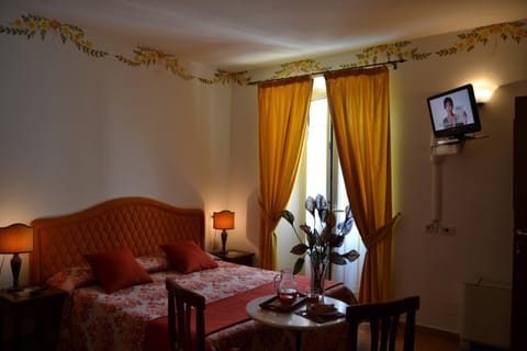 Decorative detail, Bedroom