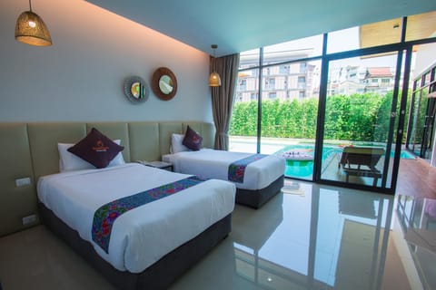 Good Night Pool Villa Phuket - SHA Plus Hotel in Chalong