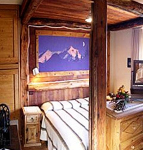 Affittacamere De Charme Jour Et Nuit Bed and Breakfast in Torgnon