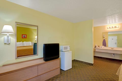 Photo of the whole room, Bedroom, On site