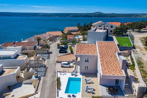 Seaside luxury villa with a swimming pool Posedarje, Novigrad - 15961 Villa in Zadar County