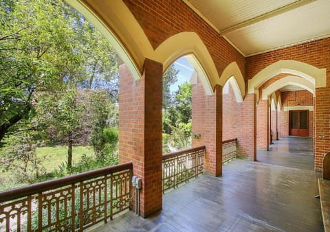 The Old Priory Hôtel in Beechworth