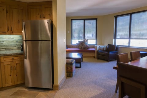 Grand Summit Hotel Spacious Family Suite Apartment in Wasatch County