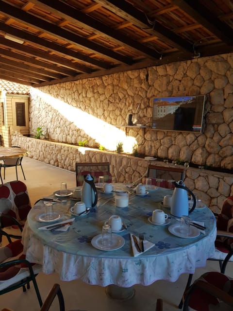Apartments and Rooms Villa Mir Übernachtung mit Frühstück in Dubrovnik-Neretva County