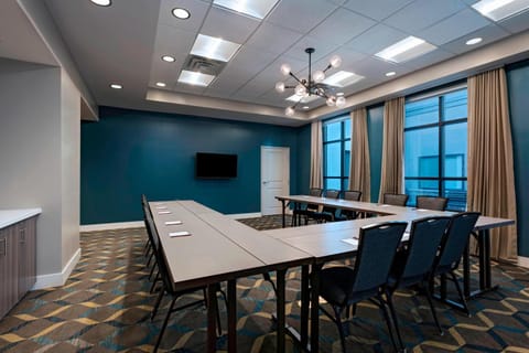 Meeting/conference room