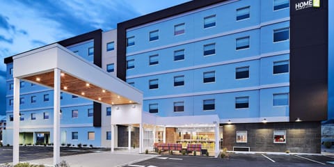 Home2 Suites by Hilton Ocean City Bayside Hotel in Ocean City