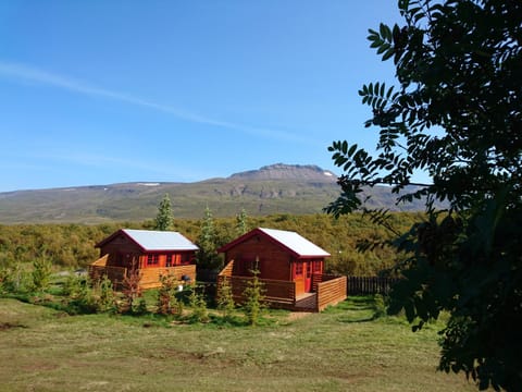 Stora Sandfell Rooms and Cottages Camping /
Complejo de autocaravanas in Northeastern Region