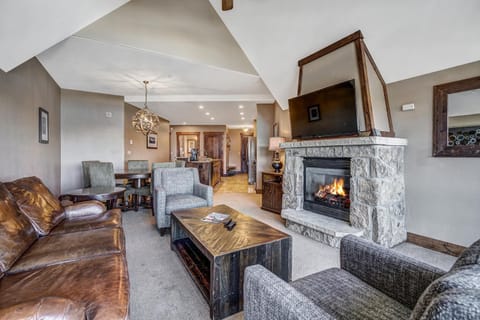 Crystal Peak Lodge C7400 Condo in Breckenridge