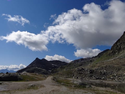 Natural landscape, Hiking
