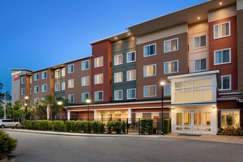 Residence Inn by Marriott Charleston North/Ashley Phosphate Hotel in Goose Creek