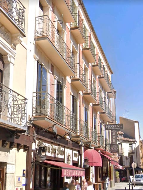 Hostal Plaza Chambre d’hôte in Segovia